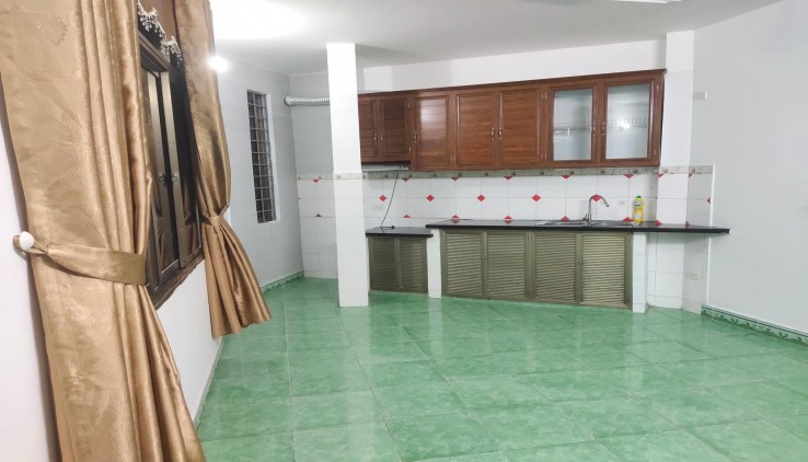 Cho thuê nhà ngõ 3 gác Kim Ngưu- Hai Bà Trưng Dt 40m2 - 5 tầng - Giá 15 Tr - Ở GĐ, VP, KD sạch sẽ